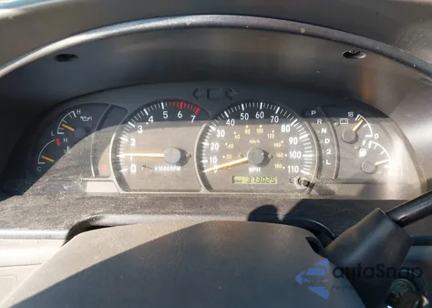 2000 Toyota Tundra Sr5 V8 из США, поврежденный, VIN 5TBBT4415YS104169